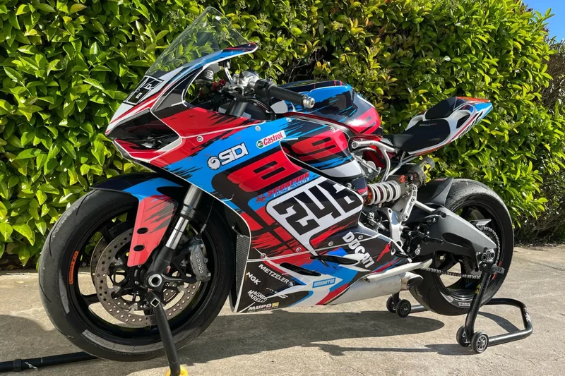 Kit Déco Ducati Panigale 899/1199/1199s 2012-2015 - RACE