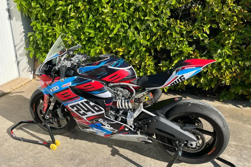 Kit Déco Ducati Panigale 899/1199/1199s 2012-2015 - RACE