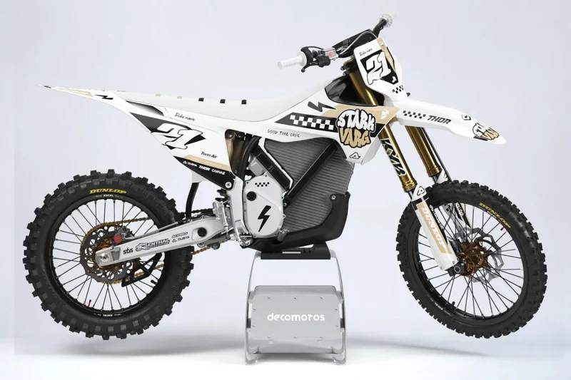 Adrenaline - Kit Déco Semi-Personnalisé