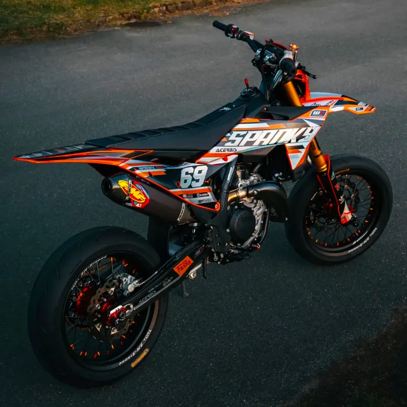 Kit Déco SUPERMOTARD / ENDURO / MOTOCROSS 100% personnalisé