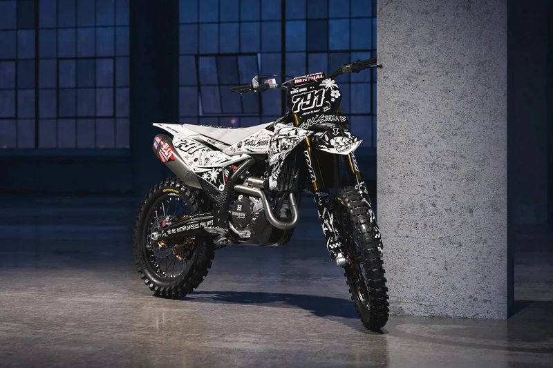 Kit Déco KTM adaptable à tous les modèles - OBSIDIENNE