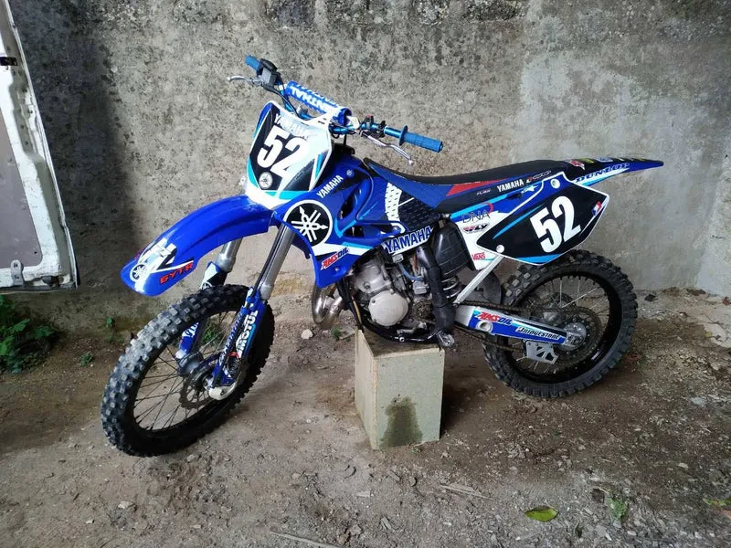 Kit déco YAMAHA YZ 125-250 2002-2014 - BLUE FACTORY