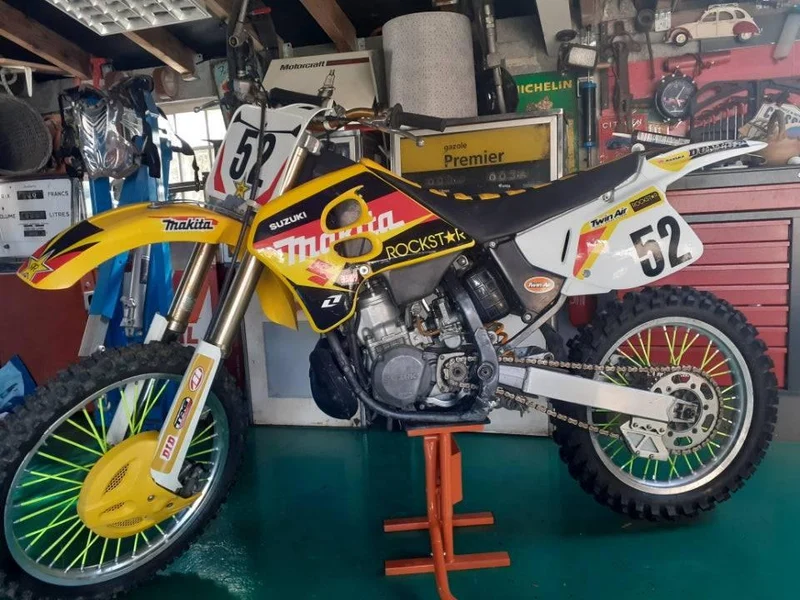 Kit Déco SUZUKI RM 125-250 1993-1995 - MAKITA