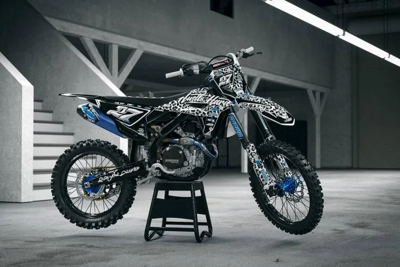 Kit déco KTM adaptable à tous les modèles - DALMATIAN